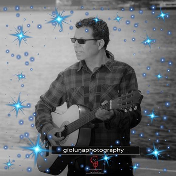 Meet your Posher, Guillermo - Picture 1 of 1